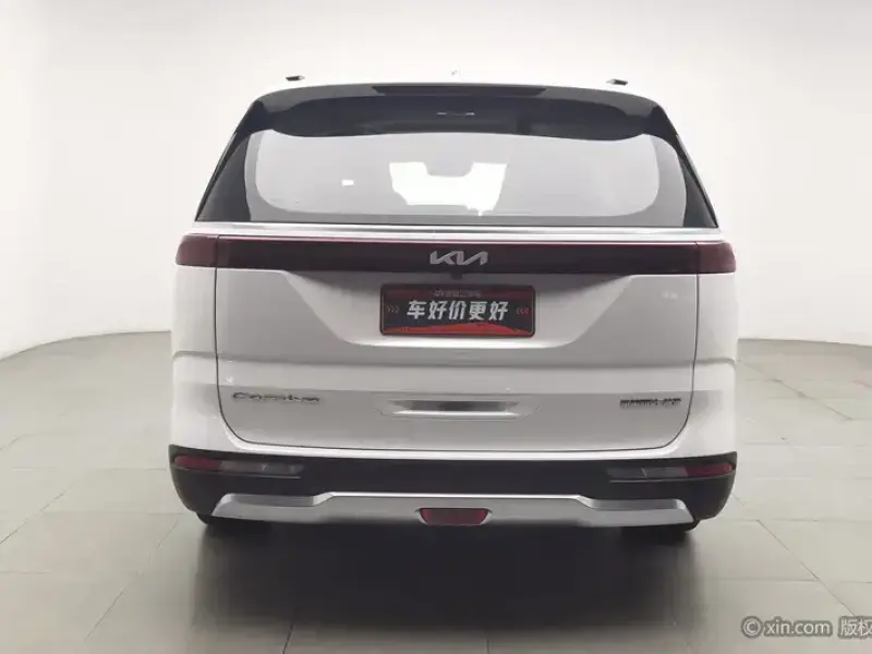 2021 Kia Carnival с пробегом 155 300 км