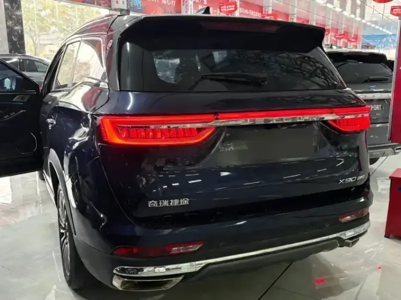 2022 JETOUR X90 с пробегом 50 000 км