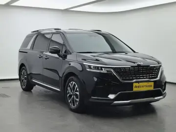 2021 Kia Carnival с пробегом 48 600 км