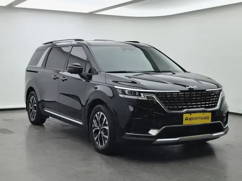2021 Kia Carnival с пробегом 48 600 км