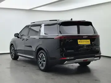 2021 Kia Carnival с пробегом 48 600 км
