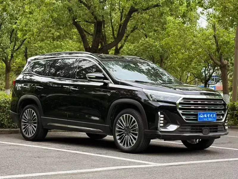 2022 JETOUR X90 с пробегом 42 000 км