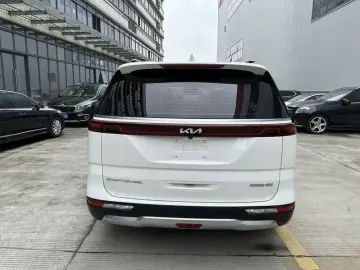 2021 Kia Carnival с пробегом 130 000 км