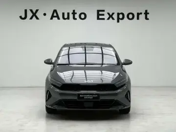 2023 Kia K3 с пробегом 68 000 км