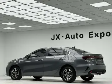 2023 Kia K3 с пробегом 68 000 км