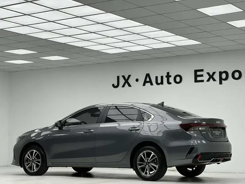 2023 Kia K3 с пробегом 68 000 км
