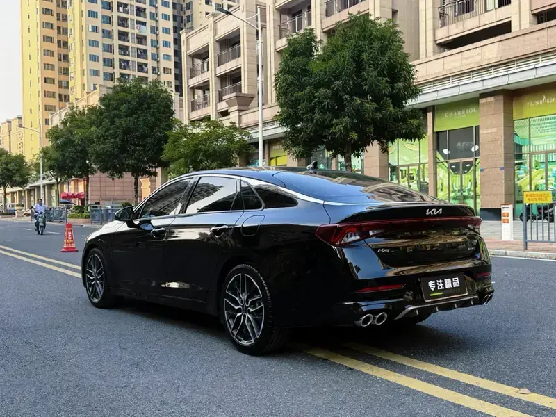 2021 Kia K5 с пробегом 39 400 км