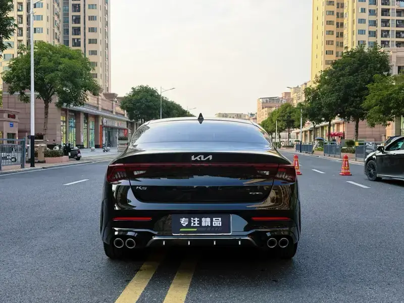 2021 Kia K5 с пробегом 39 400 км