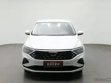 2021 Jetta VA3 с пробегом 14 100 км