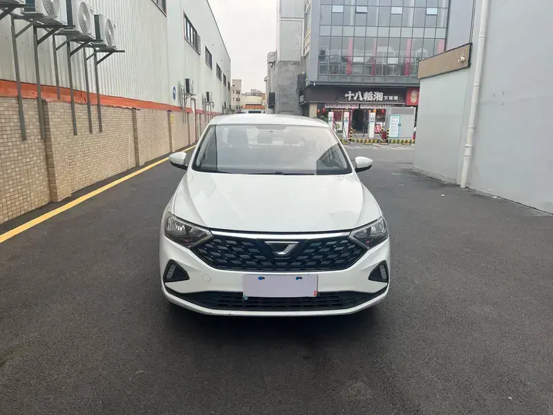 2021 Jetta VA3 с пробегом 88 000 км