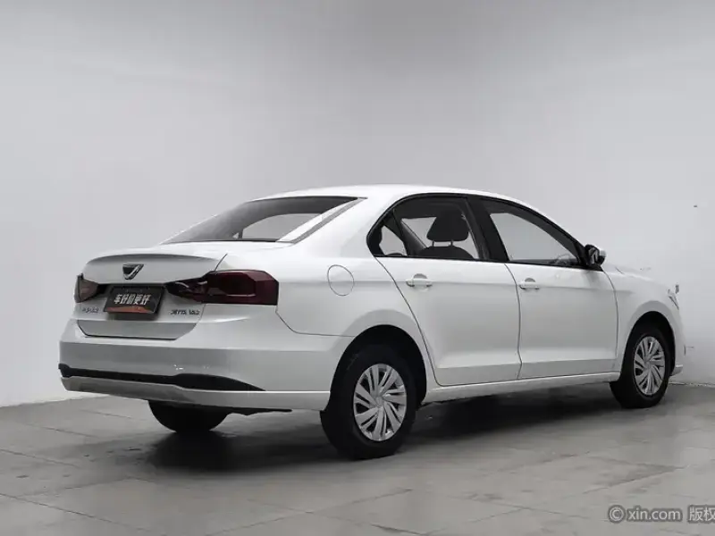 2021 Jetta VA3 с пробегом 6 000 км