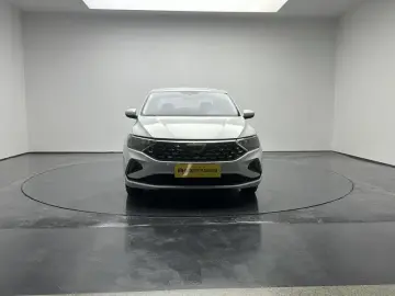 2021 Jetta VA3 с пробегом 90 100 км