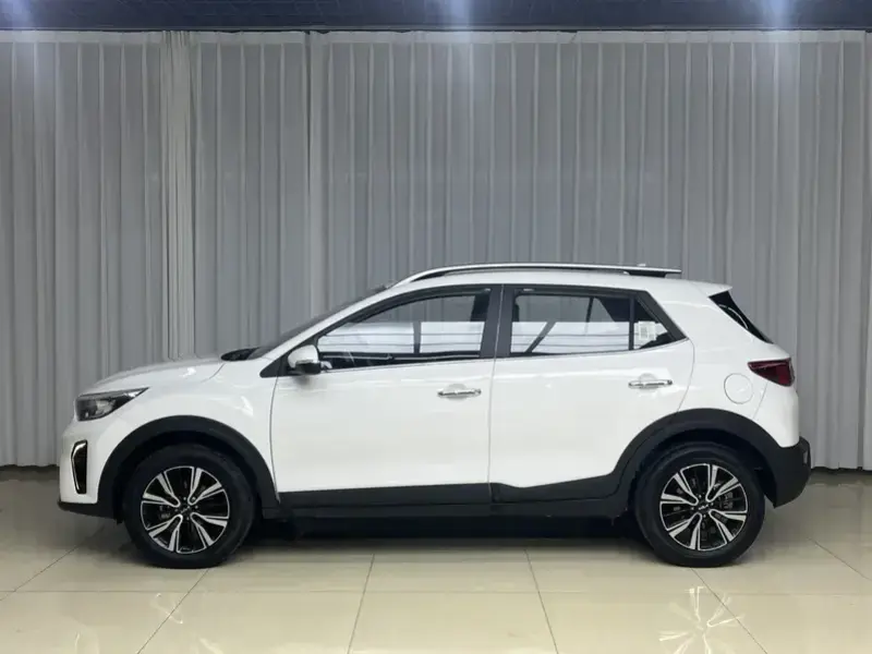2026 Kia KX1 с пробегом 1 000 км