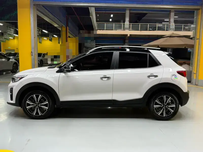 2026 Kia KX1 с пробегом 3 700 км