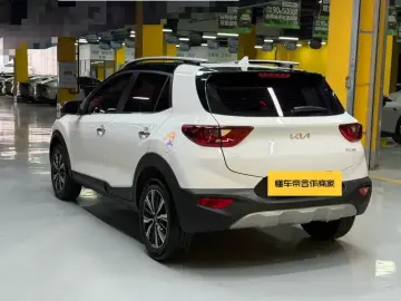 2026 Kia KX1 с пробегом 3 700 км