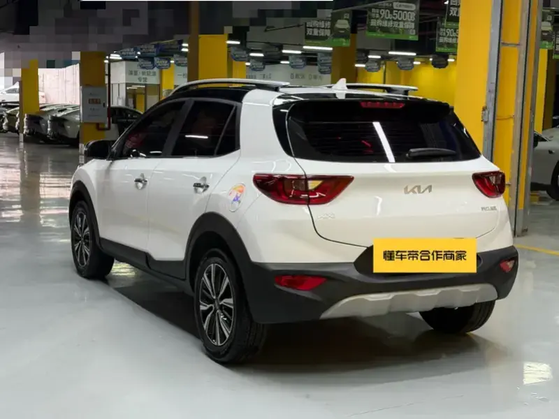 2026 Kia KX1 с пробегом 3 700 км