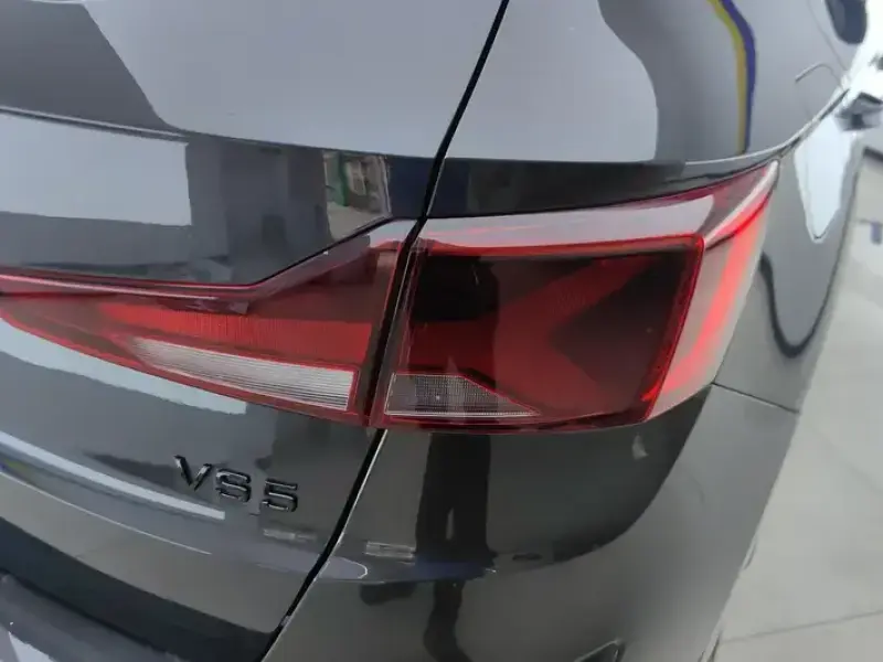 2026 Jetta VS5 с пробегом 5 000 км