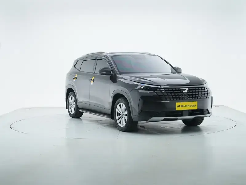 2026 Jetta VS8 с пробегом 4 500 км