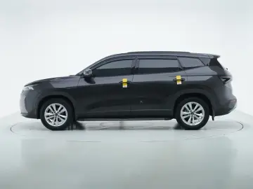 2026 Jetta VS8 с пробегом 4 500 км