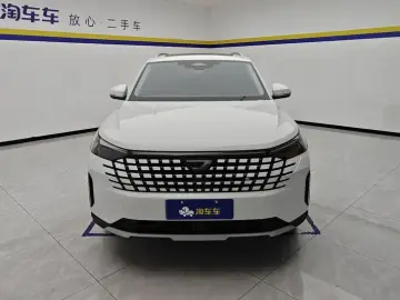 2026 Jetta VS8 с пробегом 4 000 км