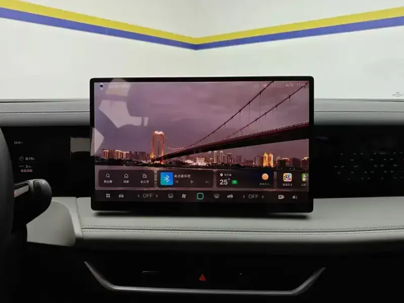 2026 Jetta VS8 с пробегом 4 000 км
