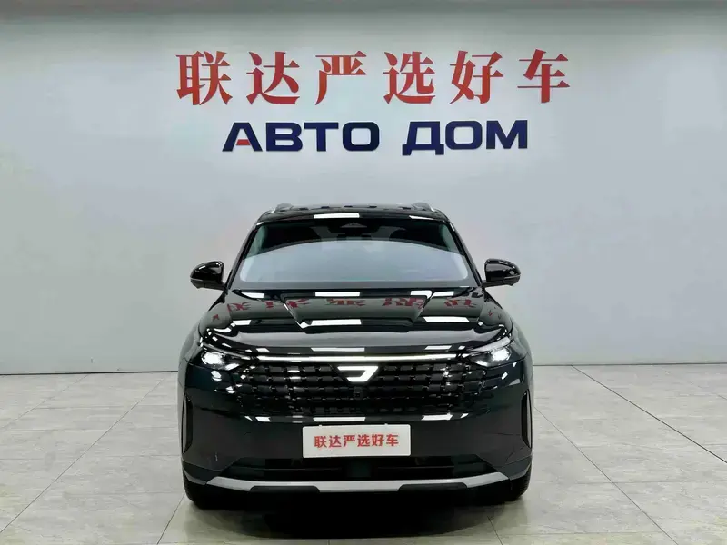 2026 Jetta VS8 с пробегом 800 км