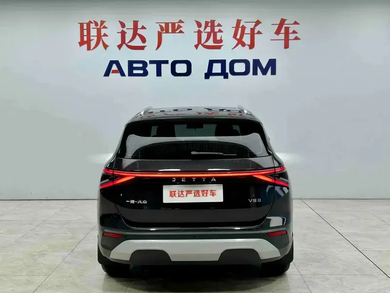 2026 Jetta VS8 с пробегом 800 км