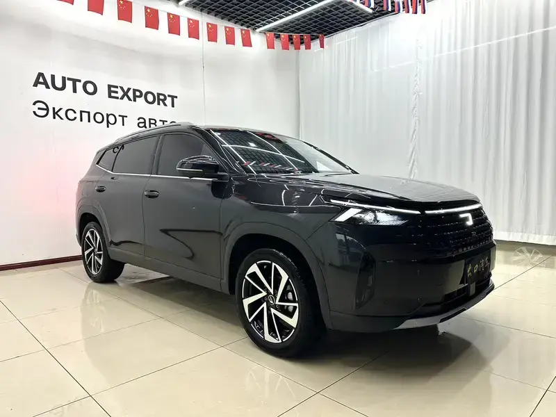 2026 Jetta VS8 с пробегом 10 000 км