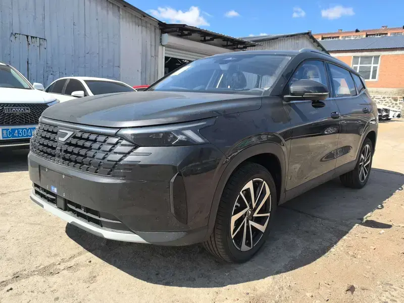 2026 Jetta VS8 с пробегом 1 100 км