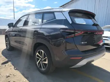 2026 Jetta VS8 с пробегом 1 100 км