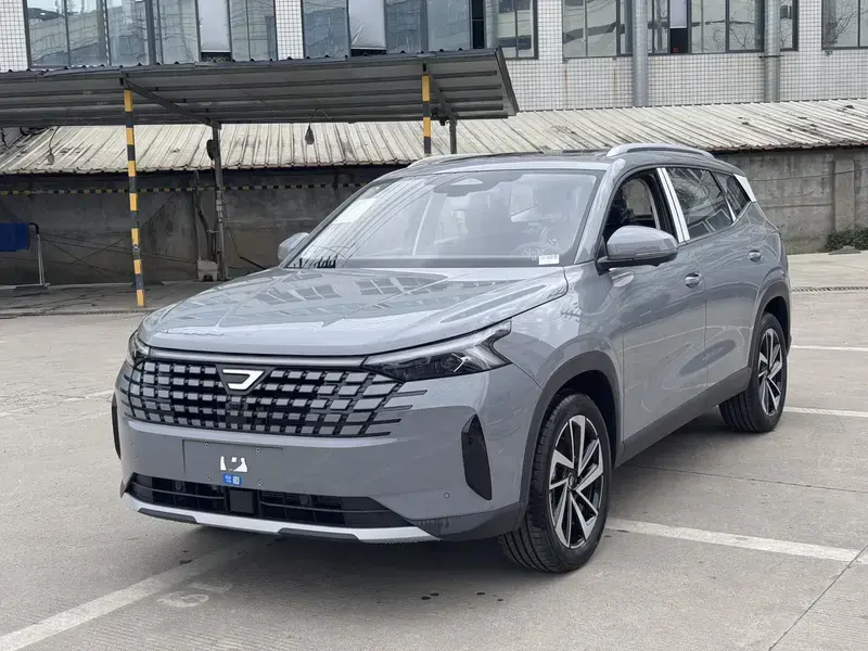 2026 Jetta VS8 с пробегом 100 км