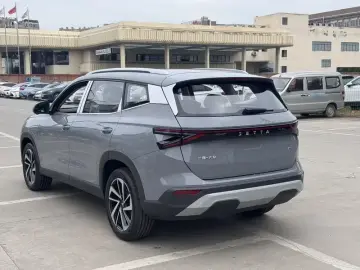 2026 Jetta VS8 с пробегом 100 км