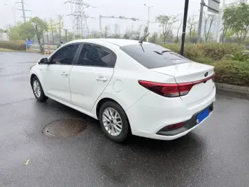 2017 Kia K2 с пробегом 120 000 км