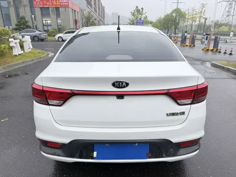 2017 Kia K2 с пробегом 120 000 км
