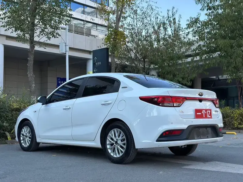 2017 Kia K2 с пробегом 92 000 км