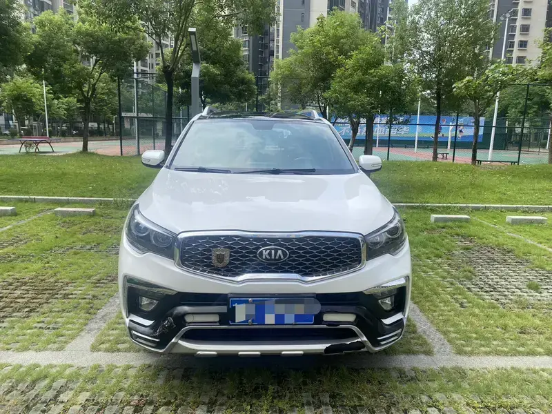 2017 Kia KX7 с пробегом 103 000 км