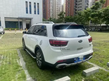 2017 Kia KX7 с пробегом 103 000 км