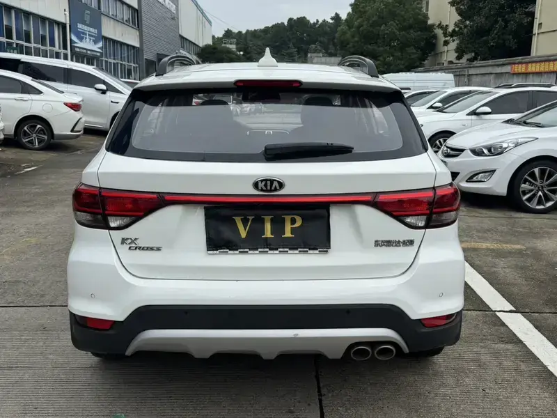 2017 Kia KX Cross с пробегом 100 000 км