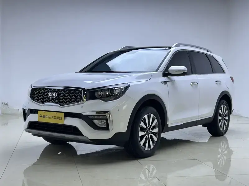 2020 Kia KX7 с пробегом 54 000 км