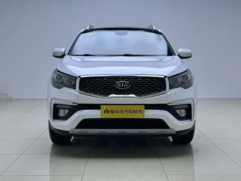 2020 Kia KX7 с пробегом 54 000 км