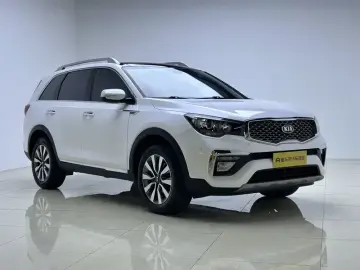 2020 Kia KX7 с пробегом 54 000 км