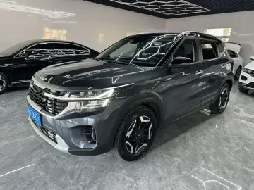 2023 Kia Seltos с пробегом 25 000 км
