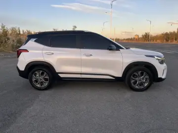 2023 Kia Seltos с пробегом 67 000 км
