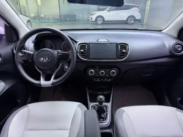 2017 Kia Pegas с пробегом 108 000 км