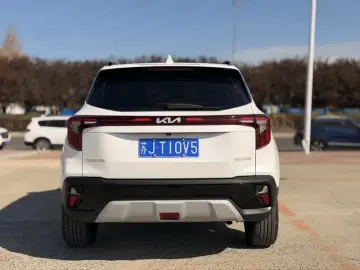2023 Kia Seltos с пробегом 28 000 км