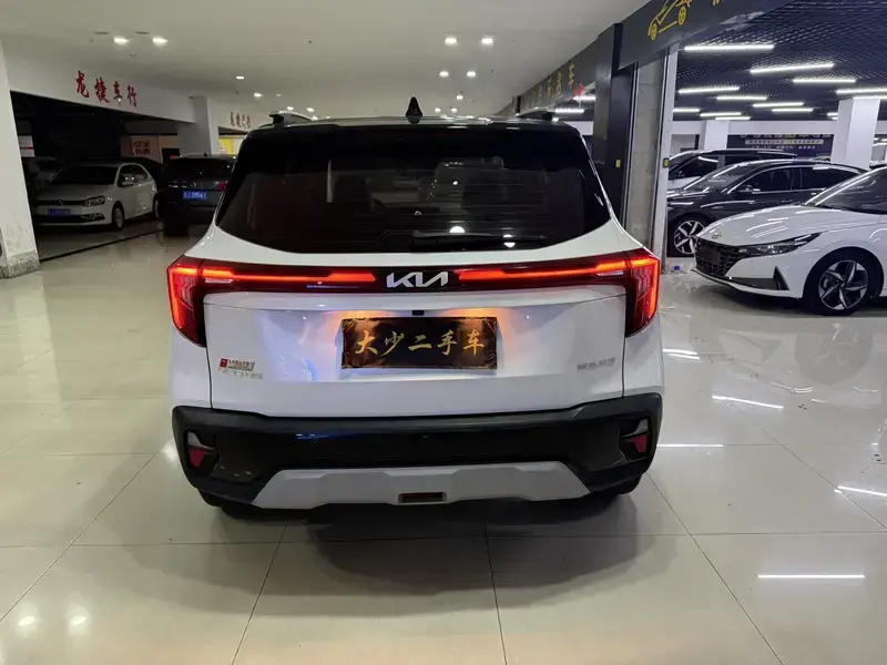 2023 Kia Seltos с пробегом 37 800 км