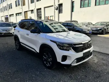 2023 Kia Seltos с пробегом 38 900 км