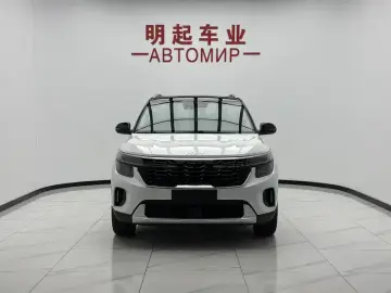 2023 Kia Seltos с пробегом 28 000 км