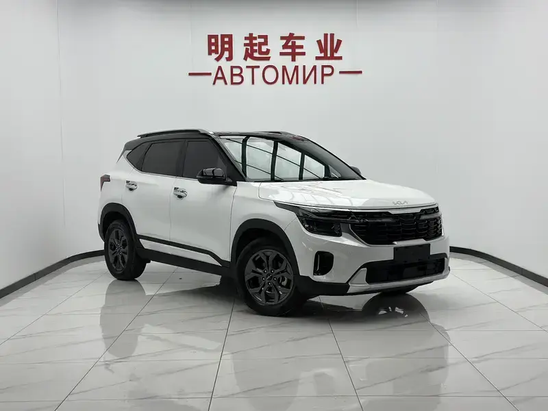 2023 Kia Seltos с пробегом 28 000 км