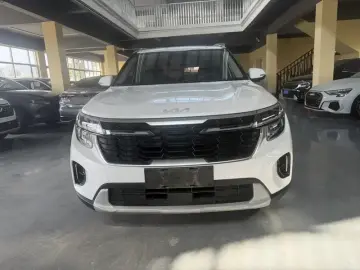 2023 Kia Seltos с пробегом 29 000 км